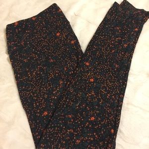 LulaRoe TC leggings